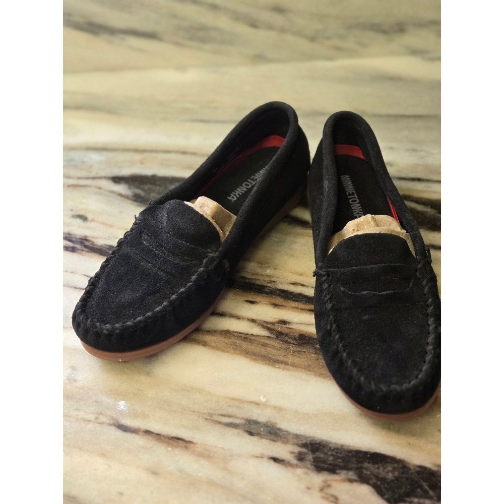 Minnetonka Womens Black Suede Penny Loafer Moccasin Shoes 200P Size 8 Preppy